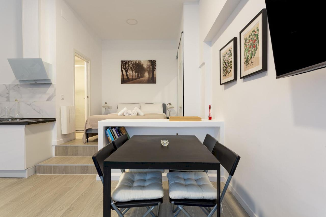 1 Bedroom 1 Bathroom Furnished - Av De America - Studio - Mintystay مدريد المظهر الخارجي الصورة